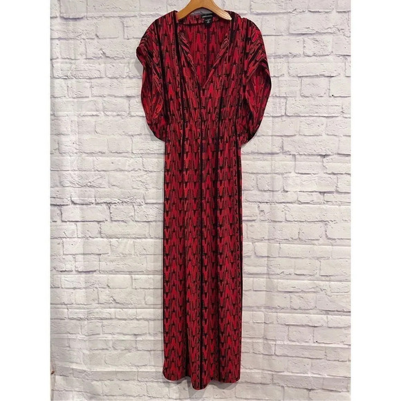 Moda International Size Medium Red Maxi Boho Dress Short Sleeve V-Neck Stretch - Picture 1 of 8